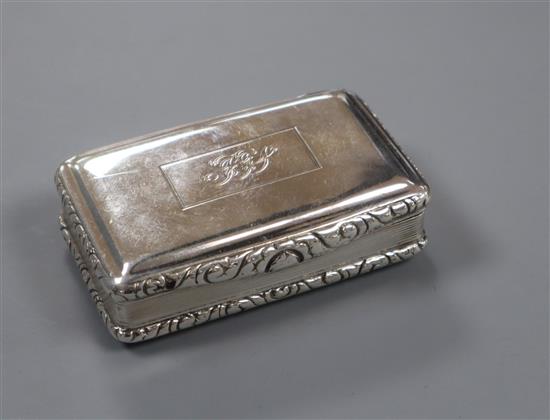 A George IV silver snuff box, Thomas Shaw, Birmingham, 1823 (a.f.), 78mm.